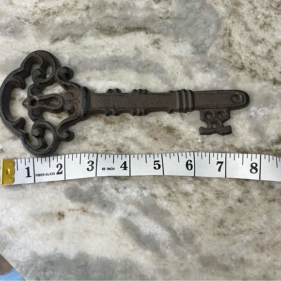 Hobby Lobby Brown Iron Vintage Key Wall Decor - Picture 3 of 6